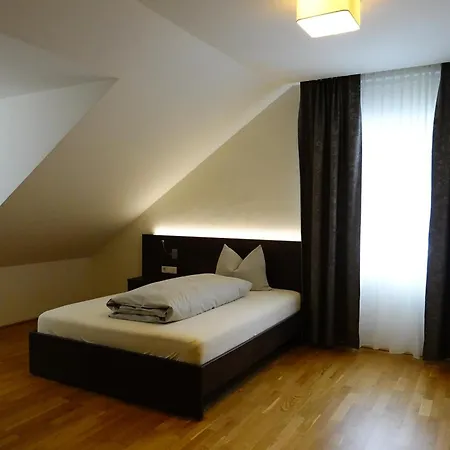 Jaegermayrhof * לינץ