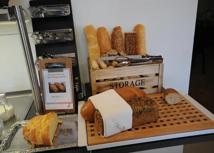 Jaegermayrhof מלון *